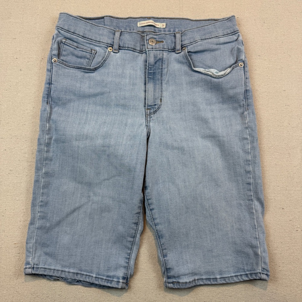 Levi's 31 Classic Bermuda Shorts Womens Light Wash Blue Stretch Denim 29969-0038